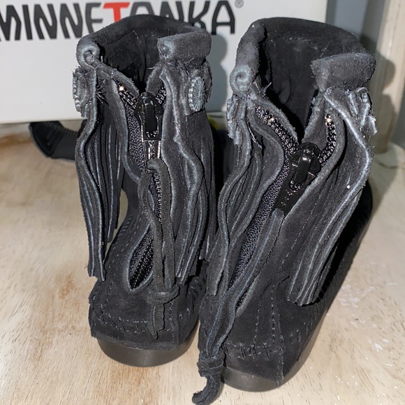 AUTH NIB MINNETONKA Hi-Top Back Zip Boot Black - Picture 3 of 7